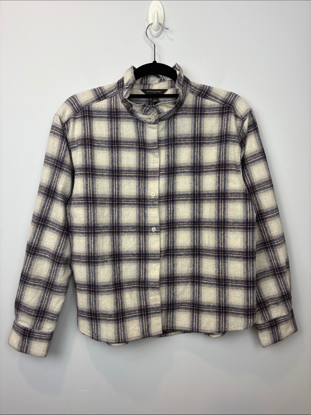 Banana Republic wool blend Plaid boxy Button-Up Shirt with ruffled Stand Collar